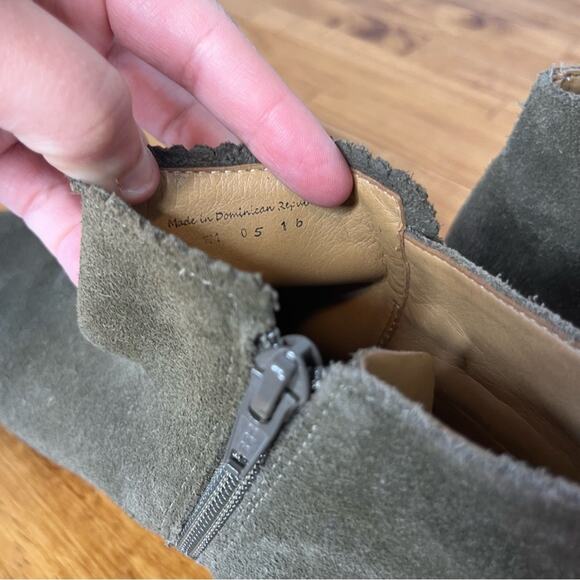 Jack Rogers Army Green Suede Leather Side Zip Ankle Booties Size 7 - Picture 6 of 8